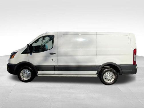 OXFORD WHITE 2024 Ford Transit-250 Base