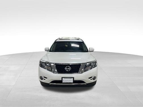 Pearl White 2016 Nissan Pathfinder Platinum