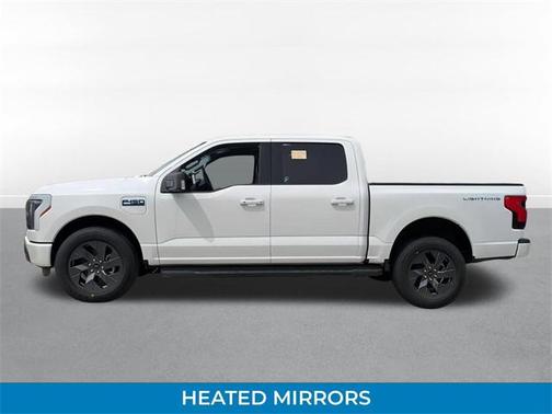 2025 Ford F-150 Lightning Flash
