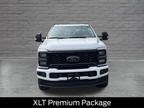 OXFORD WHITE 2026 Ford F-350 XLT