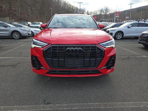 2024 Audi Q3 45 S line Premium Plus
