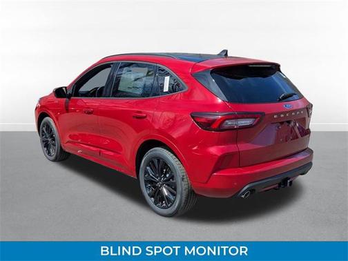 2025 Ford Escape ST-Line Elite