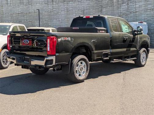 2025 Ford F-250 XLT