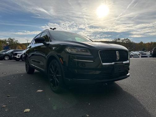 2021 Lincoln Nautilus Reserve