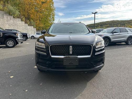 2021 Lincoln Nautilus Reserve