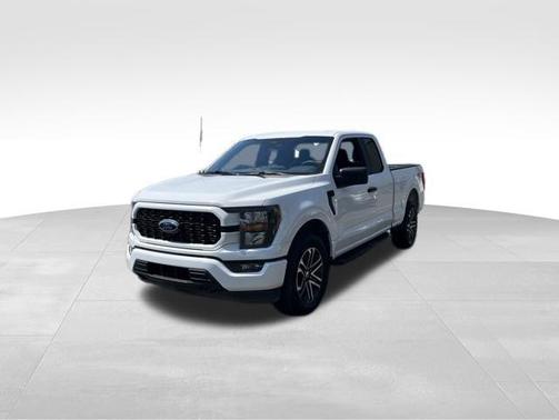 Oxford White 2023 Ford F-150 XL