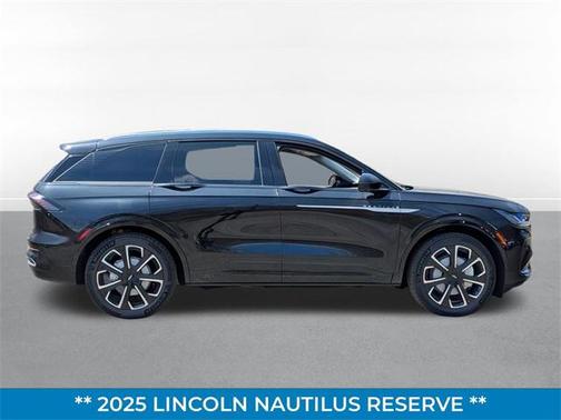 2025 Lincoln Nautilus Reserve