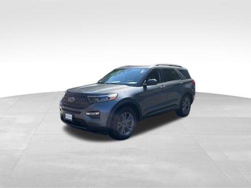 CARBONIZED GRAY METALLIC 2023 Ford Explorer XLT