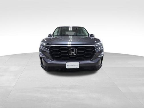 2023 Honda Pilot AWD LX