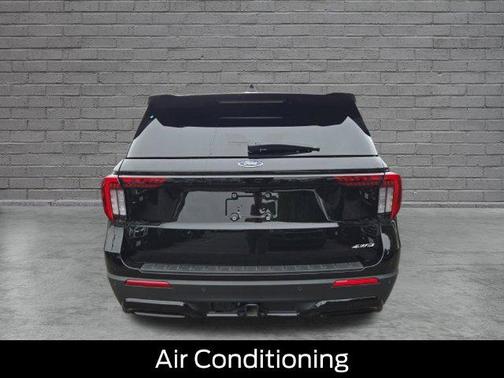 Agate Black Metallic 2026 Ford Explorer ST-Line
