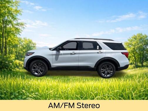 SPACE WHITE METALLIC 2026 Ford Explorer Active