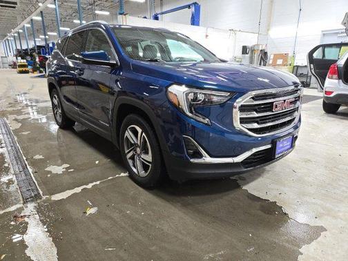2021 GMC Terrain SLT