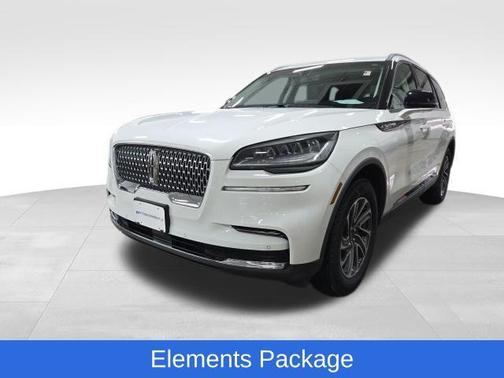 2023 Lincoln Aviator Standard AWD