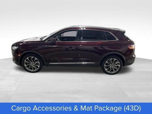 BURGUNDY VELVET MET TC 2023 Lincoln Nautilus Reserve