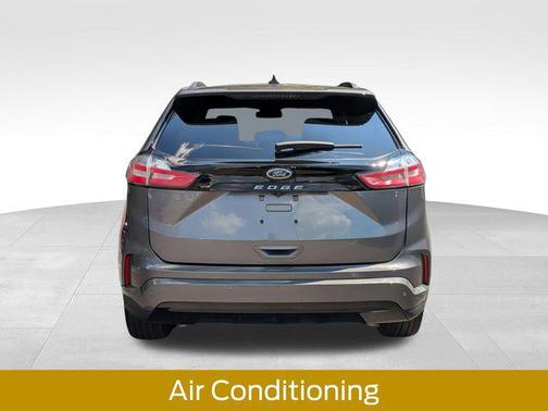 2022 Ford Edge ST Line