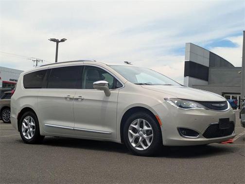 2020 Chrysler Pacifica Limited