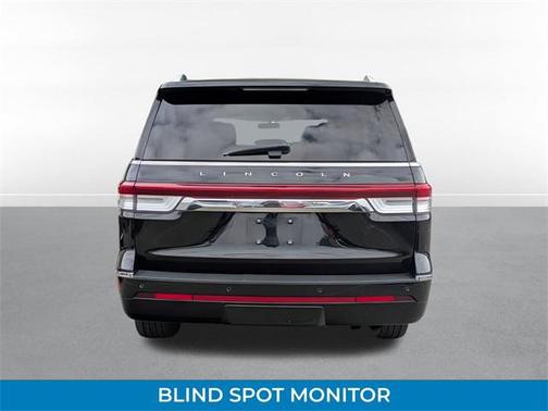 2024 Lincoln Navigator Premiere