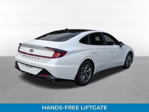 2022 Hyundai SONATA SEL