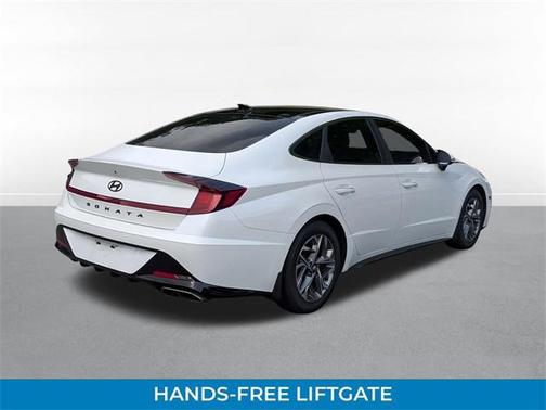 2022 Hyundai SONATA SEL