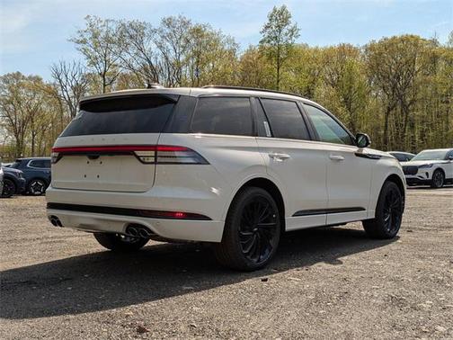 2025 Lincoln Aviator Reserve AWD