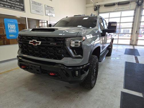 2024 Chevrolet Silverado 2500 4WD Crew Cab Standard Bed ZR2