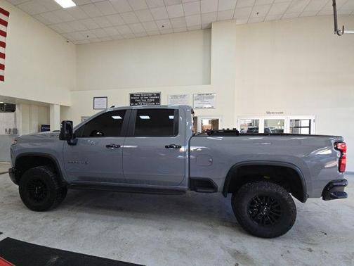 2024 Chevrolet Silverado 2500 4WD Crew Cab Standard Bed ZR2