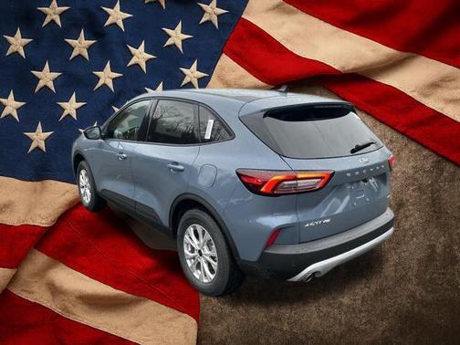 VAPOR BLUE METALLIC 2026 Ford Escape Active