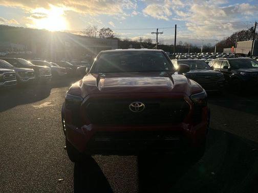 2024 Toyota Tacoma TRD Off Road