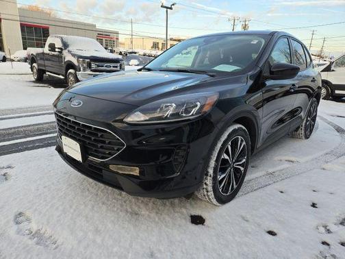 2022 Ford Escape SE