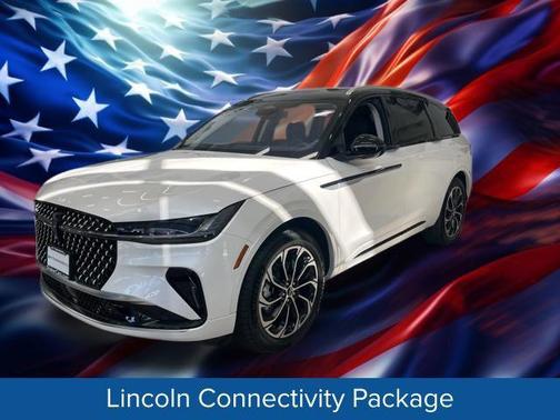WHITE PLATINUM MET 3C 2026 Lincoln Nautilus Reserve