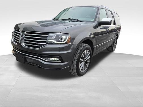 2016 Lincoln Navigator Select