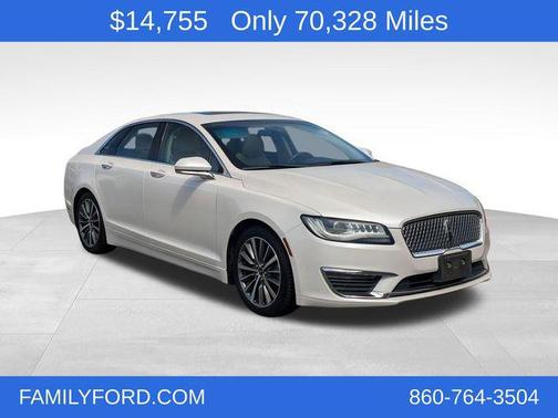 2017 Lincoln MKZ Base