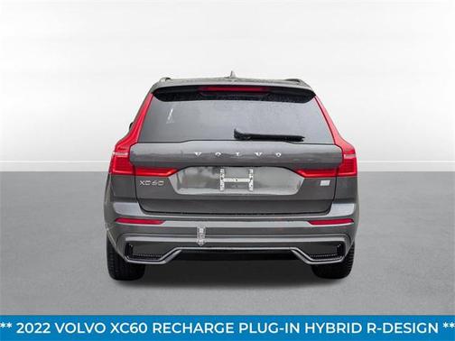 2022 Volvo XC60 Recharge Plug-In Hybrid T8 R-Design