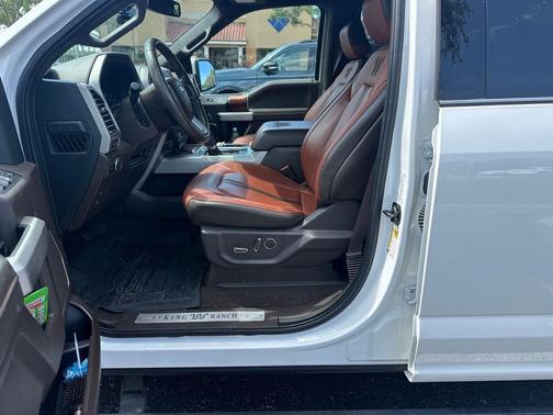 STAR WHITE METALLIC TRI-COAT 2020 Ford F-150 King Ranch