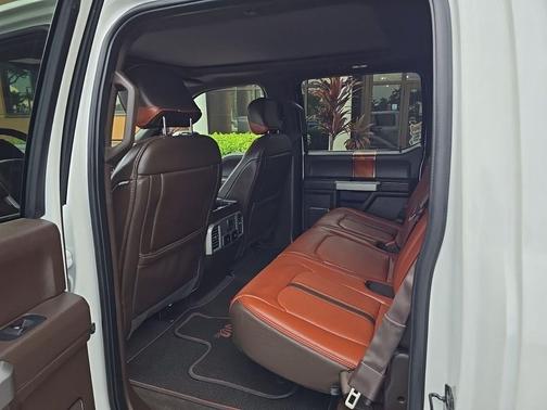 STAR WHITE METALLIC TRI-COAT 2020 Ford F-150 King Ranch