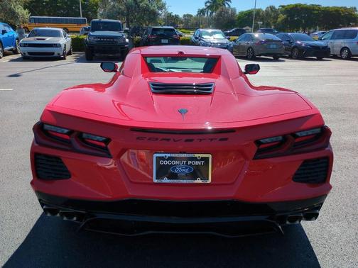 2025 Chevrolet Corvette Stingray w/3LT