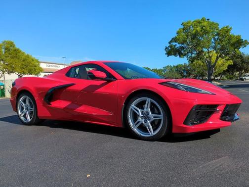 2025 Chevrolet Corvette Stingray w/3LT
