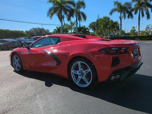2025 Chevrolet Corvette Stingray w/3LT