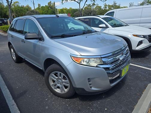 2013 Ford Edge SE