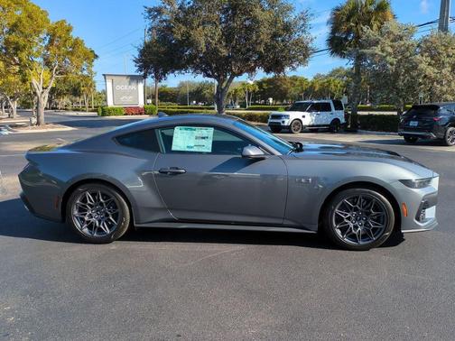 2026 Ford Mustang GT Premium