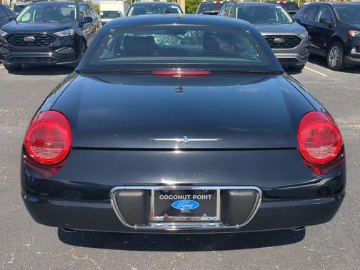 2002 Ford Thunderbird Base