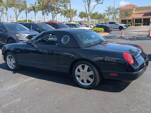 2002 Ford Thunderbird Base