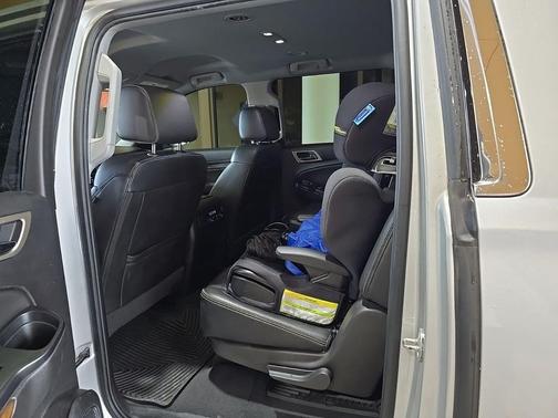 Quicksilver Metallic 2020 GMC Yukon XL Denali
