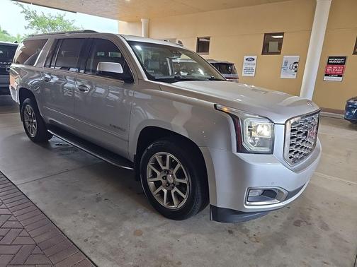 Quicksilver Metallic 2020 GMC Yukon XL Denali