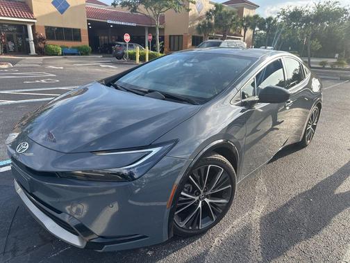 Guardian Gray 2023 Toyota Prius XLE