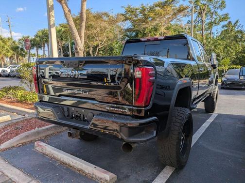 2024 GMC Sierra 2500 Denali Ultimate