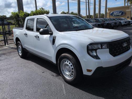 OXFORD WHITE 2026 Ford Maverick XL