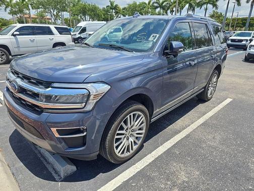 BLUE TINTED CLEARCOAT 2023 Ford Expedition Limited