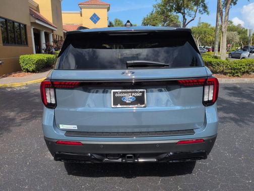 VAPOR BLUE 2026 Ford Explorer ST-Line