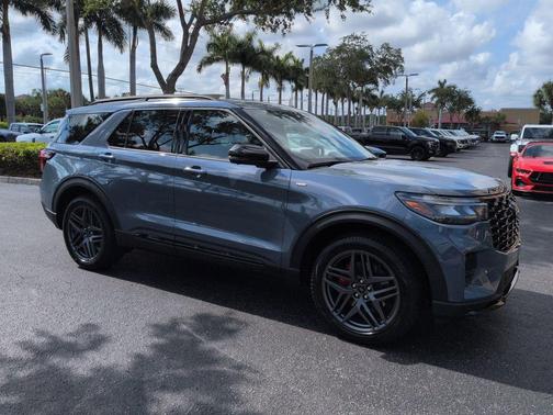 VAPOR BLUE 2026 Ford Explorer ST-Line